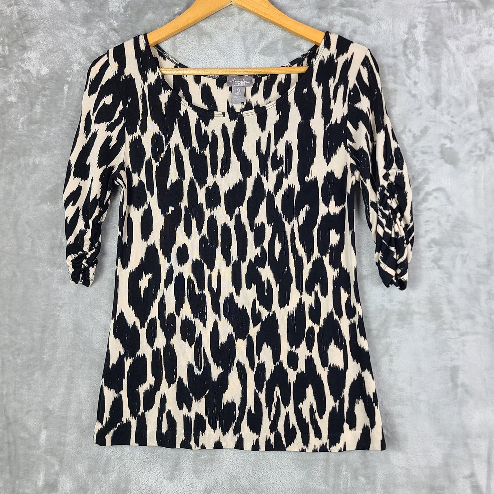 Chicos Travelers 3/4 Ruched Sleeve Slinky Top Black Cream Animal Print Size S